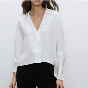 Babaton Martin Blouse